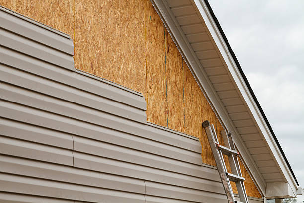 24/7 Emergency Storm Damage Siding Repair experts in Salem, IL